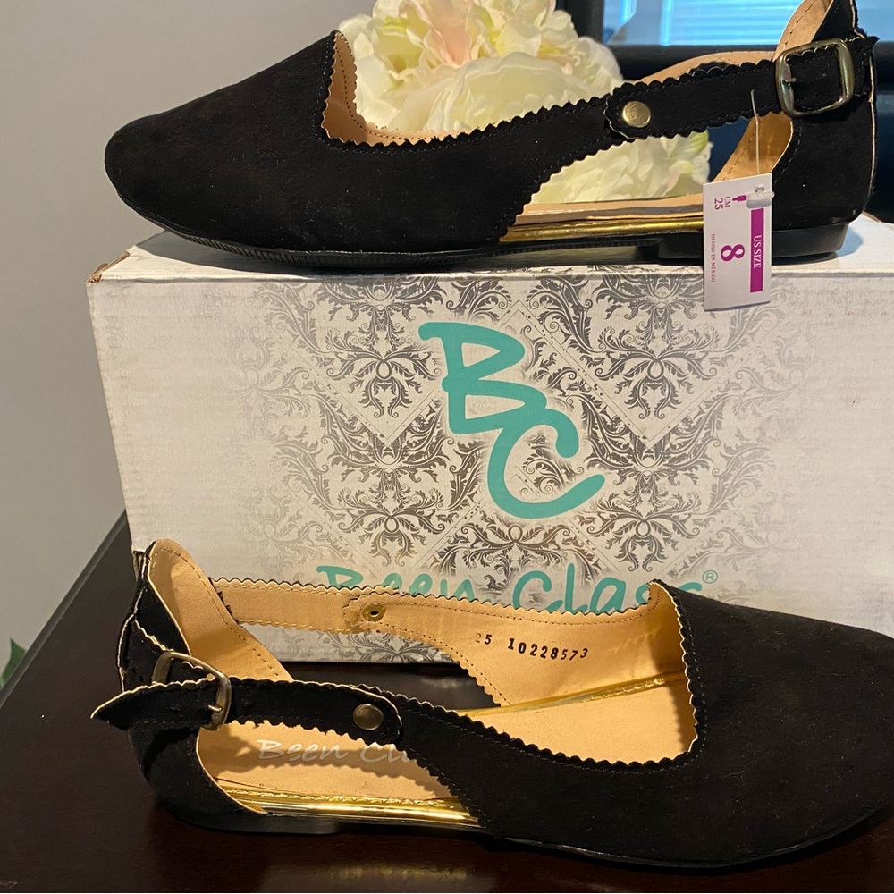 NWT. Been Class Women’s Black Shoes Size 8: suede flat women’s shoes